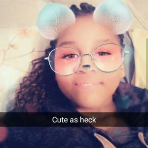 Meet your Posher, Nycole